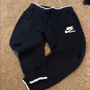 Nike Capri Sweatpants